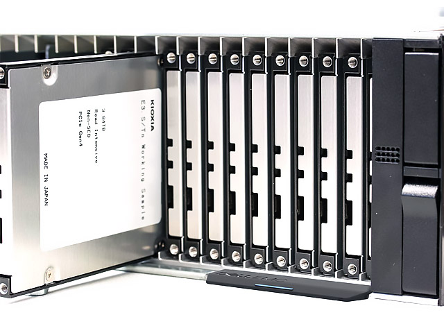 HPE Read Intensive SSD: Сравнение моделей и примеры использования